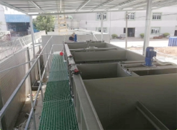 Case of hardware pretreatmen Case of hardware pretreatmen